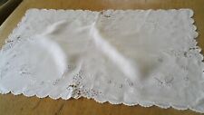 VINTAGE HAND EMBROIDERED IRISH LINEN TRAY CLOTH / TABLE TOPPER - BUTTERFLIES picture