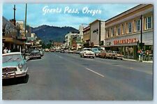 Grants Pass Oregon Postcard Street Scene Exterior Building c1960 Vintage Antique picture