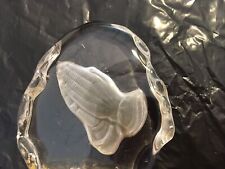 glass sculpture praying hands picture