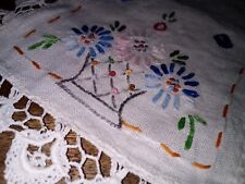 Embroidered Linen Crochet Lace Doily Antique Vintage Ivory Grandmother's Delight picture