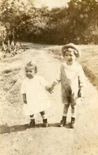 M163 Vtg Photo Holding Hands Early 1900's picture