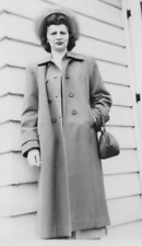5D Photograph Portrait Pretty Woman Lovely Lady Overcoat 1940-50's picture
