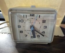 VINTAGE GENERAL ELECTRIC ALARM CLOCK  MADE IN USA  MODEL # 7373 WORKS GREAT picture