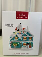 HALLMARK TABLETOP  The Merriest House In Town Ornament Light Sound Magic Peanuts picture