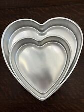 Vintage 1982 Lot of 2 Wilton Heart Cake Pans #502-1204 & 502-1298 Preowned picture