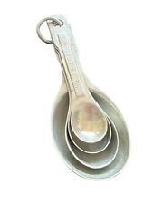 Vintage set of 4 old American aluminum measuring spoons of Different Sizes W Rin picture