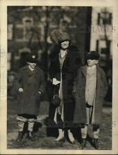 1925 Press Photo Mrs. W. R. Hearst and Her Sons, Willson and Randolph picture