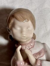 Zaphir Porcelain Figurine Girl Praying picture