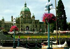 Legislative Buildings Victoria British Columbia Canada Postcard picture