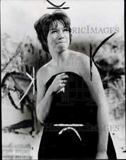 1970 Press Photo Actress Shirley MacLaine in 