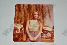 1970s candid close up curvy redhead woman in jeans VINTAGE PHOTOGRAPH  Gv picture
