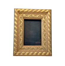 Vintage Ornate Gold Gild Design Picture Frame Wood 8 x 6.5 Holds 4 x 6 picture