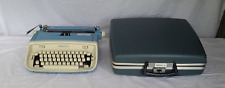 Vintage 60’s Turquoise Font Royal Safari Manual Typewriter Hard Case Blue Retro picture