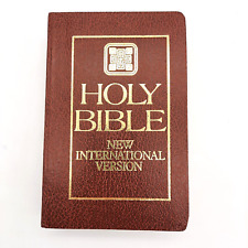 Holy Bible New International Version 1982 Hodder & Stoughton Pocket Sized Brown picture