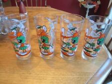 One Vintage 1976 RARE Marvin The Martian & Bugs Bunny Pepsi Glass Looney Tunes picture