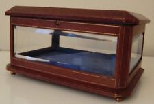 Paul SORMANI (1817 - 1877) Wooden beveled glass Casket covered with brown leathe picture