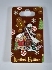 2012 Disney Pin WDW Epcot Chef Duffy the Disney Bear Gingerbread House LE2500 picture