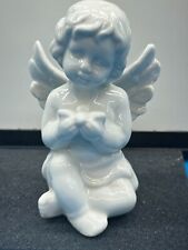 VINTAGE WHITE HIGH GLOSS GLAZED CERAMIC ANGEL WITH FLOWER stands 4 1/2