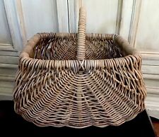 Vntg Large FARMERS BUTT  GATHERING HARVEST BASKET FRENCH COUNTRY Cottage Core picture