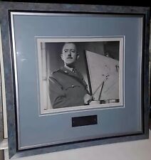 Alec Guiness Signed Autograph at a B&W photo in frame with glass  picture