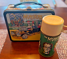 Vintage 1965 Kayro-Vue THE MUNSTERS  Metal Lunchbox Pail With Thermos, picture