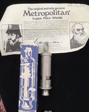 Metropolitan The Authentic British Whistle Pattern No 15  Original Box 1977 picture