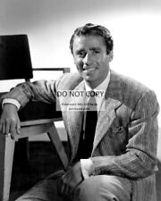 ACTOR PETER LAWFORD - 8X10 PUBLICITY PHOTO (BT532) picture