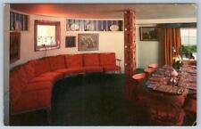 1950-60's THE GLOCKENSPIEL RESTAURANT MCM RED CURVY COUCH FLEETWOOD PA POSTCARD picture