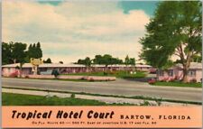 BARTOW, Florida LINEN Postcard TROPICAL HOTEL COURT Route 60 Roadside c1950s picture