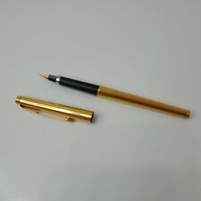 vintage parker 180 Gold Filled Medium 14k Gold Nib fountain pen made in USA picture