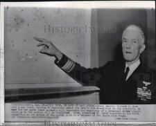 1955 Press Photo Richard Byrd at Antarctic expedition news meeting in Washington picture