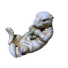VTG 1999 Harmony Kingdom NetsUKe “Tarka” Sea Otter Figurine Treasure Jest 2”x2” picture
