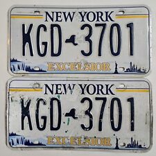 NEW YORK LICENSE PLATE PAIR 🔥FREE 📬🔥 MATCHING SET ~ 1 W/ CONDITION ISSUES   picture