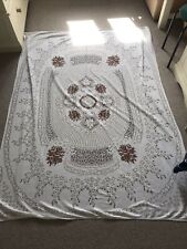 LARGE VINTAGE COTTON TABLE CLOTH EMBROIDERED WITH 6 Napkins picture