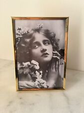 Vintage Brass gold etched Picture Frame 5”x7” picture