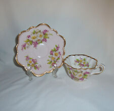 Rosina Pink Teacup & Saucer Vintage 1950s Daffodils Scallop Edge With Gold Gilt picture