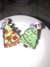 DOMINO'S🍕PIZZA-CHRISTMAS 2 PIN'S SET picture