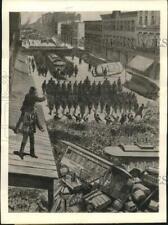 1943 Press Photo Illustration of a strike of street railway employees in 1886 picture
