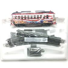Bachmann Hawthorne Village On30/HO Discovery & Beauty Coach Car & Tracks  New picture