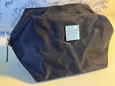 Molton Brown London - Turkish Airlines Business Class Amenity Kit - Navy Blue picture