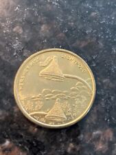 Hershey Park Pennsylvania Kiss Lightpole Gold Collectible Coin picture