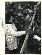 1992 Press Photo Terry Koster and and Mark Frye with ski gear in Clifton Park picture