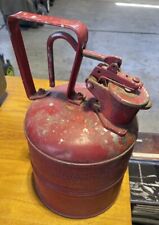 VINTAGE JUSTRITE MFG U/L CHICAGO SAFETY GAS CAN 1 GALLON - MADE IN USA picture