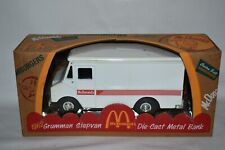 Ertl 1962 Grumman Step Van McDonalds Custom Built Hamburger #3316 6 1/2