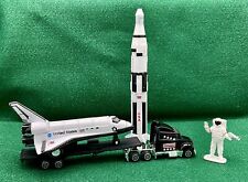Smithsonian NASA Space Shuttle Discovery Rocket Truck/Trailer Astronaut Souvenir picture