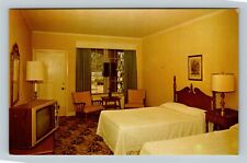 Perry GA, Quality Inn Early American Room, Georgia Vintage Postcard picture