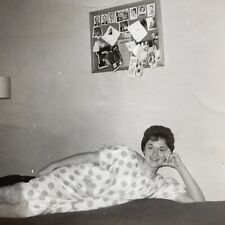 A6 Photograph Pretty Woman Laying On Bed College KCU Nightgown Lovey 1960's picture