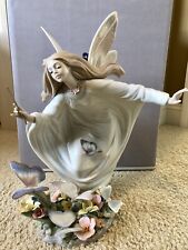 RARE  MIB LLADRO FAIRY OF THE BUTTERFLIES 1850 FIGURINE MADE IN SPAIN - RETIRED picture
