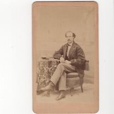 Antique Carte De Visite CDV Card Photograph Gentleman Man Sitting Portrait picture