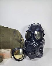 US M17A1 Gas Mask Size Medium Dated 1970 MSA picture